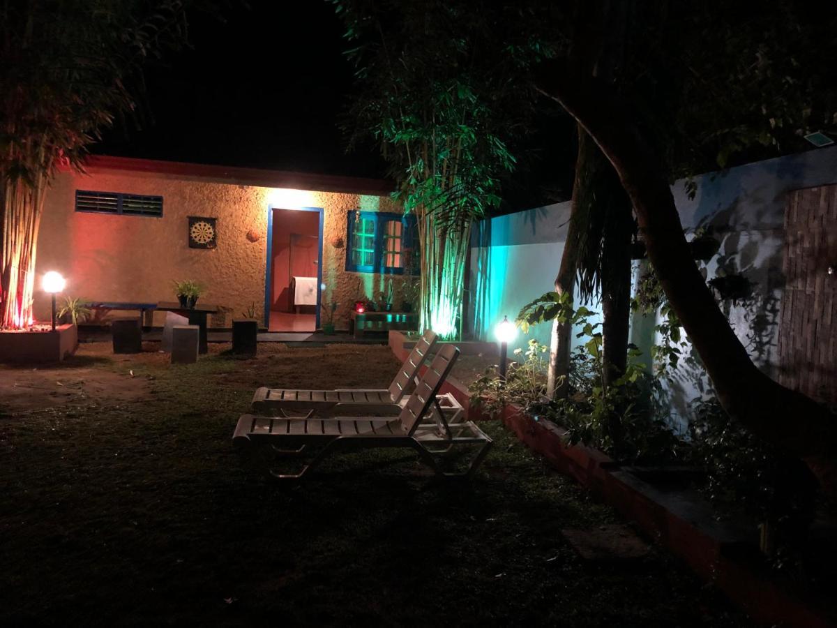 Raj Mahal Inn Wadduwa Exterior photo
