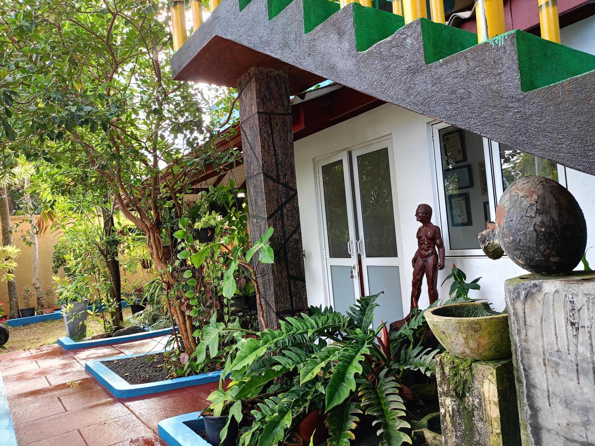 Raj Mahal Inn Wadduwa Exterior photo