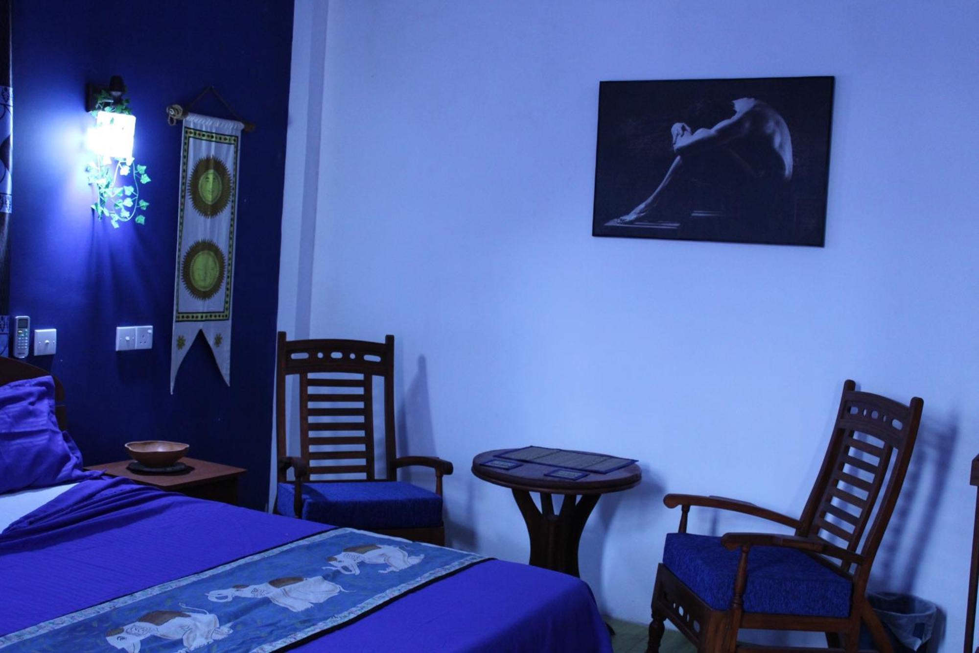 Raj Mahal Inn Wadduwa Exterior photo